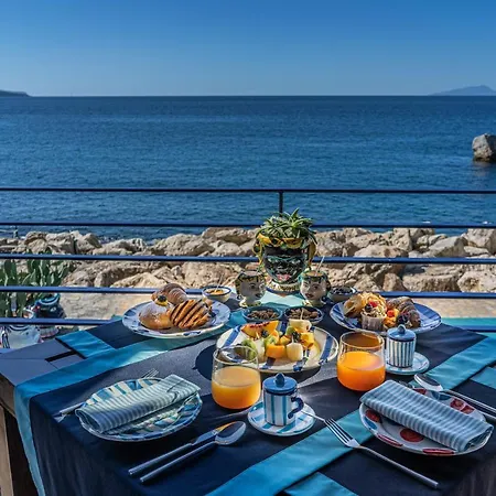 Capo La Gala Hotel&wellness Szálloda Vico Equense